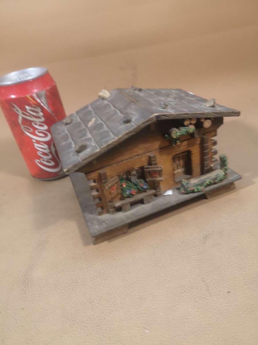 Miniature Vintage Swiss / Austrian Wooden Chalet Cabin Cottage Music Box