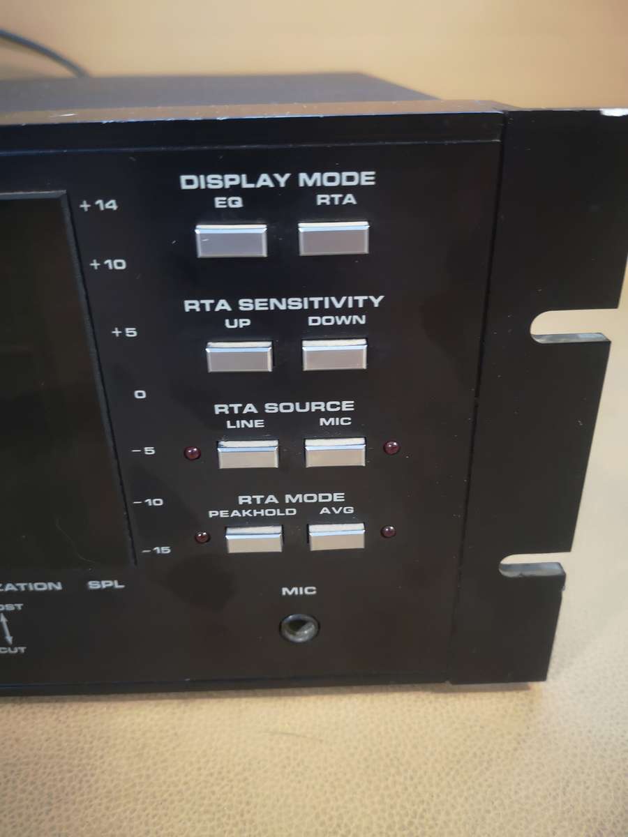 dbx 20/20 Computerized EQUALIZER ANALYZER 117V with Rack Mount Ear From Japan
