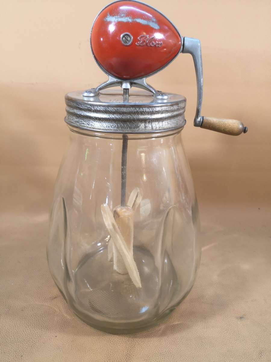 VINTAGE BLOW BUTTER CHURN MADE IN GREAT BRITAIN COMPETE WITH ORIGINAL BOTTLE - WORKING