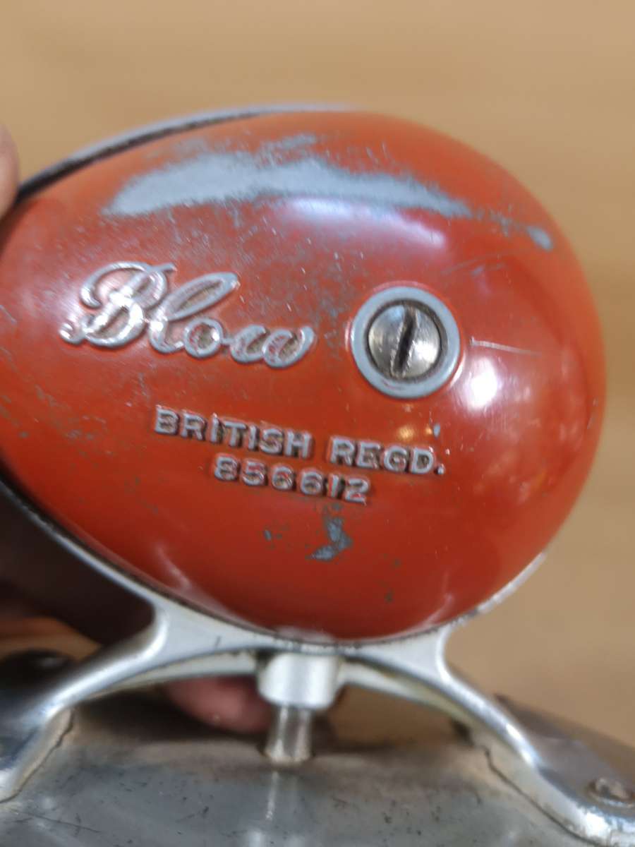 VINTAGE BLOW BUTTER CHURN MADE IN GREAT BRITAIN COMPETE WITH ORIGINAL BOTTLE - WORKING