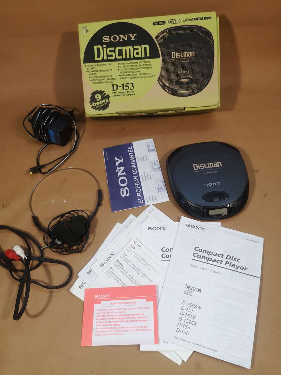 Amazing!!! SONY Discman D-153 Digital Mega Bass Portable Compact Disc CD Player COMPLETE in box