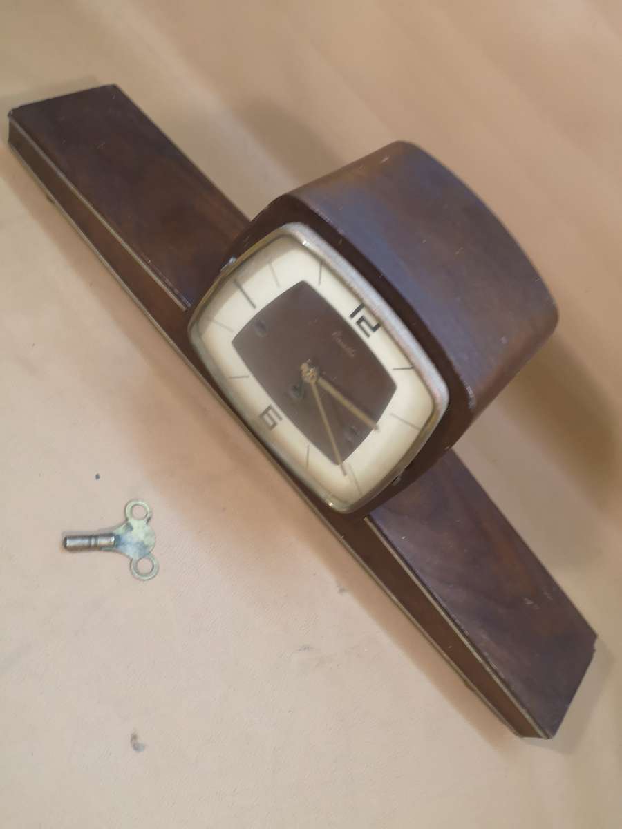 Magnificent Original Vintage Art Deco F Mauthe Mantel Clock With Key - Germany