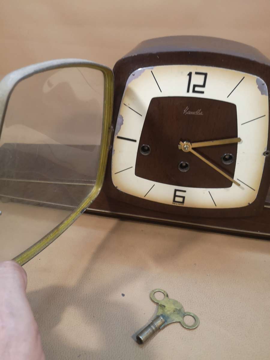 Magnificent Original Vintage Art Deco F Mauthe Mantel Clock With Key - Germany