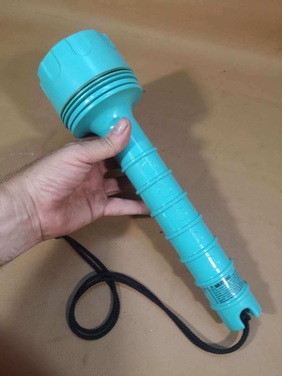 Toshiba Scuba Diving Underwater Flashlight Turquoise Made in Japan