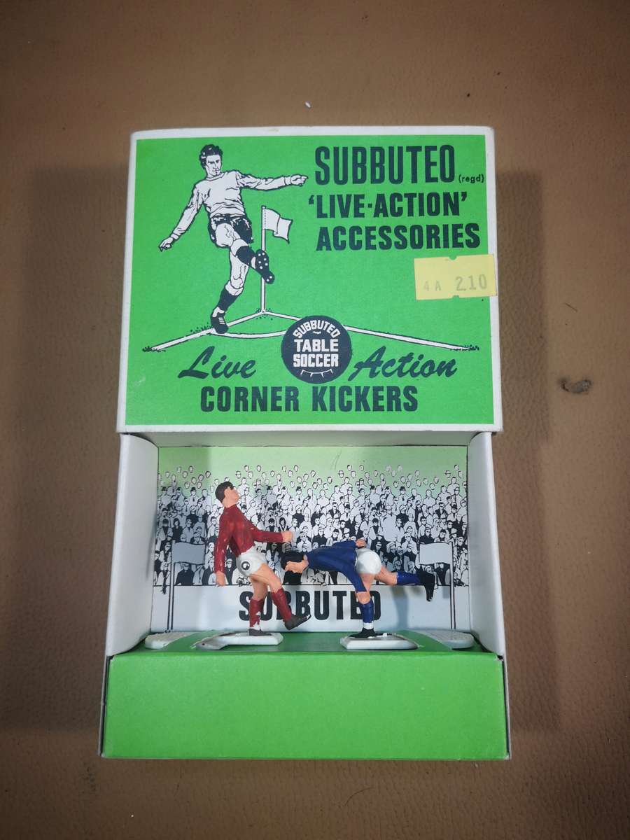 Rare Vintage Hand Painted SUBBUTEO Corner Kickers Football Team Players 00 Scale