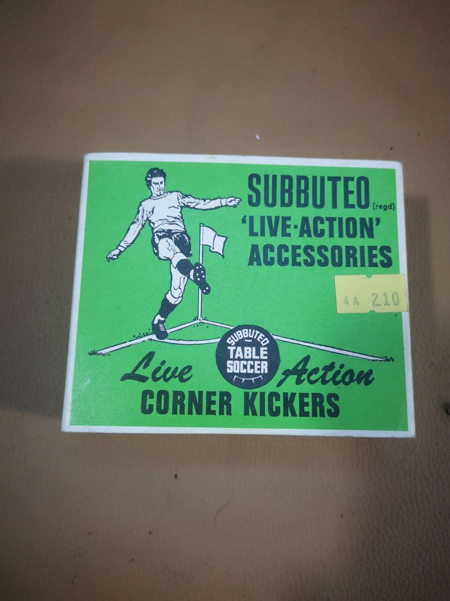 Rare Vintage Hand Painted SUBBUTEO Corner Kickers Football Team Players 00 Scale