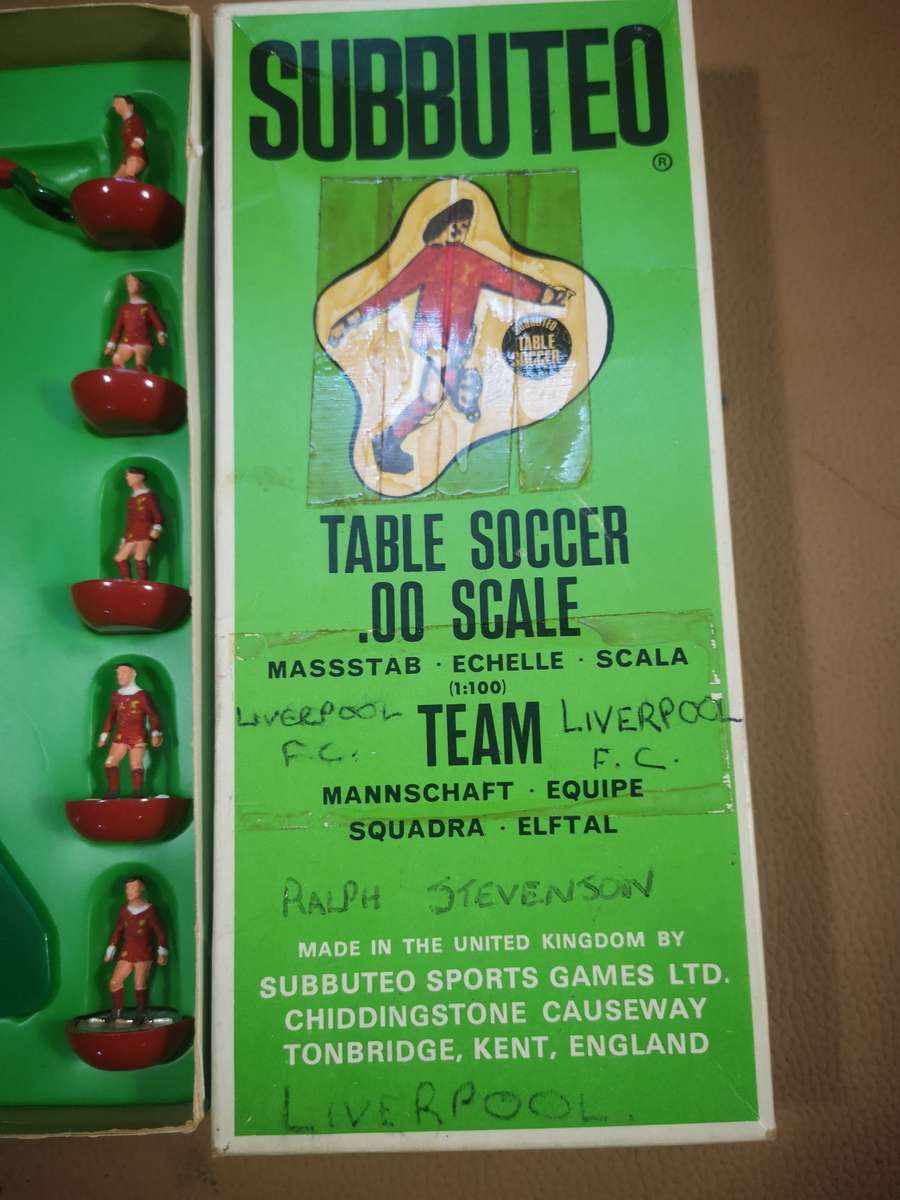 Rare Vintage Hand Painted SUBBUTEO Liverpool Football Team Players 00 Scale