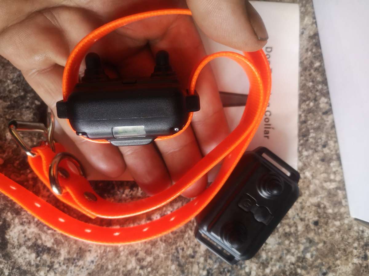 AnniePaw Rechargeable Anti-Bark Dog Collar - 800M Range