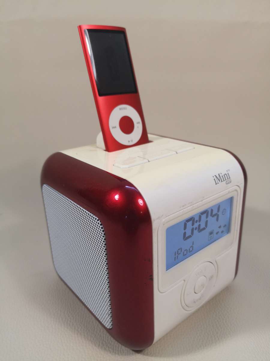 Apple Ipod & iMini Docking Station 100% Working