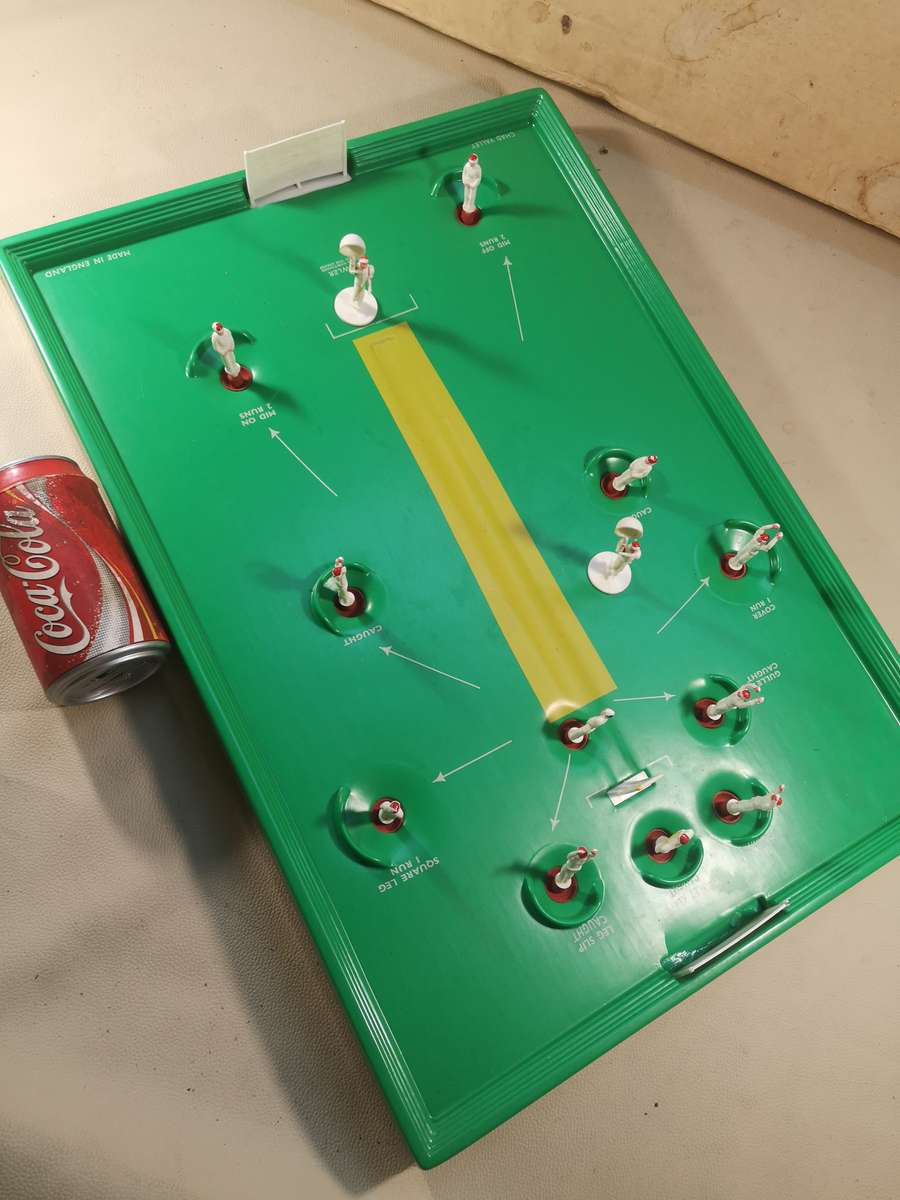 Vintage Test Cricket Board Game Chad Valley 1950's. - England