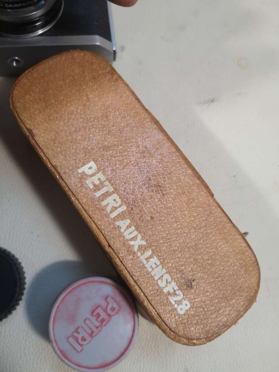 1959 Petri 2.8 Color Corrected Super "Green-O-Matic" with a Pouch Full of Petri Lenses