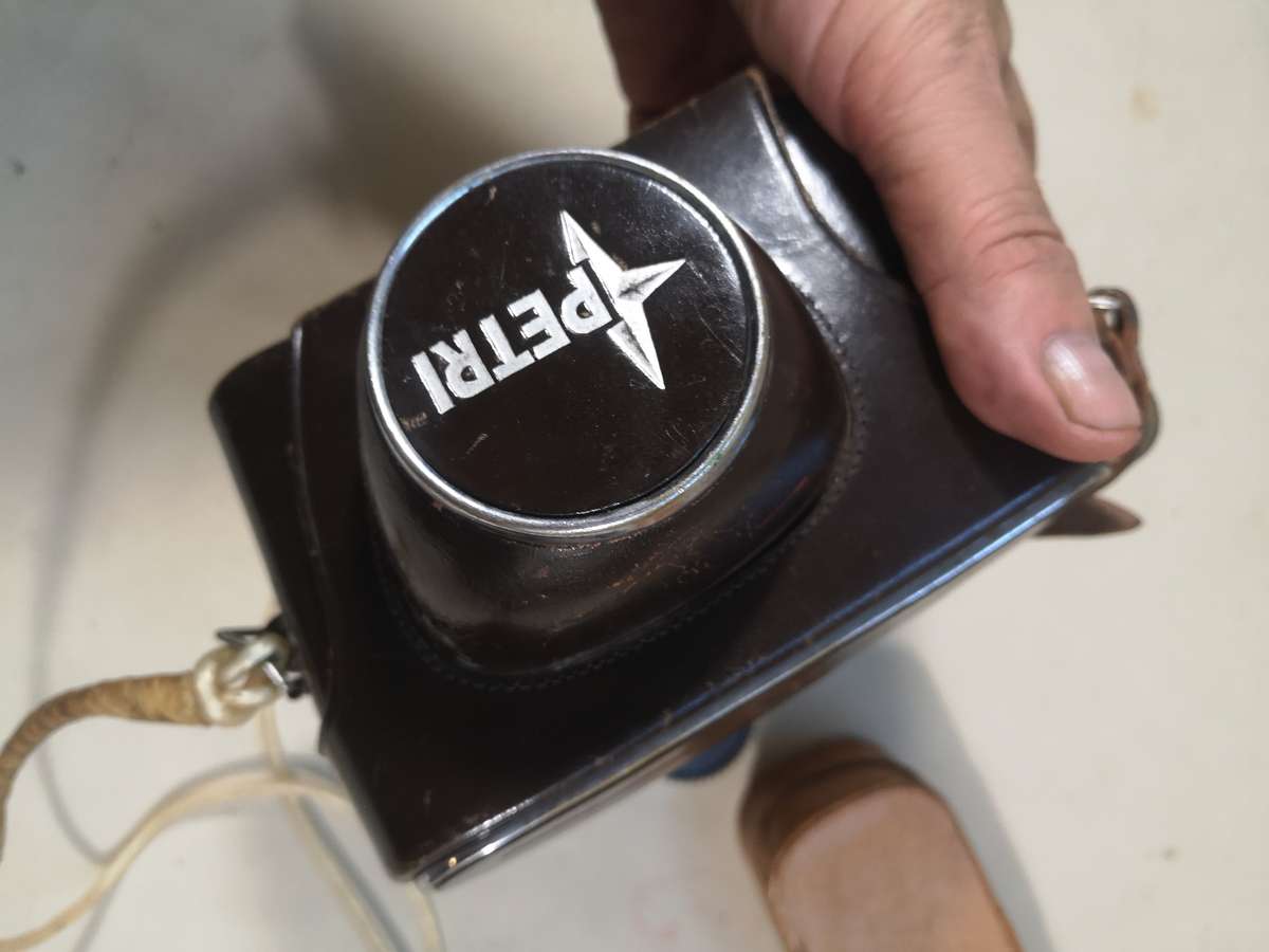 1959 Petri 2.8 Color Corrected Super "Green-O-Matic" with a Pouch Full of Petri Lenses