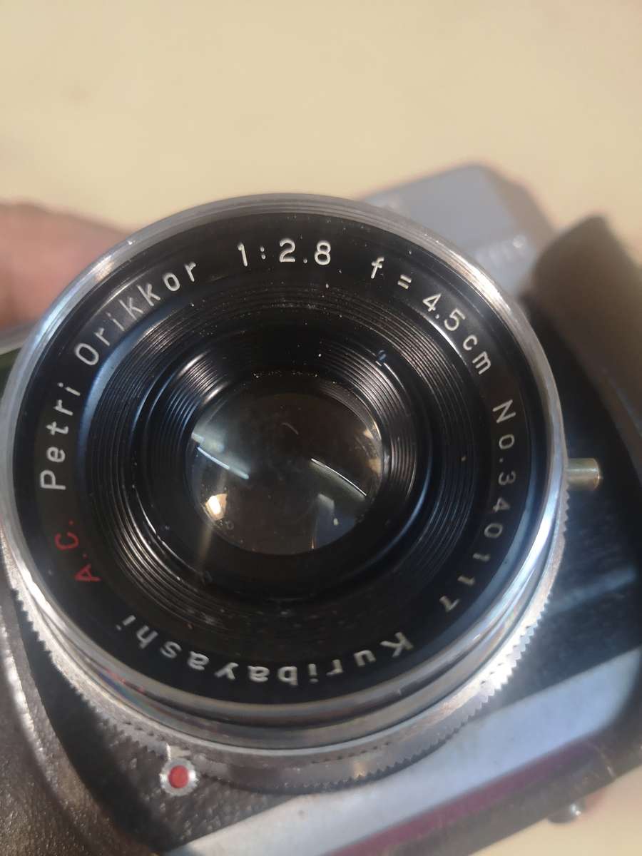 1959 Petri 2.8 Color Corrected Super "Green-O-Matic" with a Pouch Full of Petri Lenses