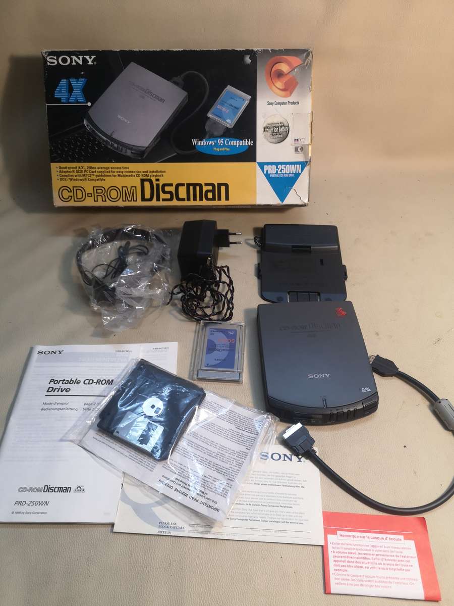Complete Sony CD-ROM/PLAYER Discman Portable MODEL PRD-250WN Never Used Like New in  Box