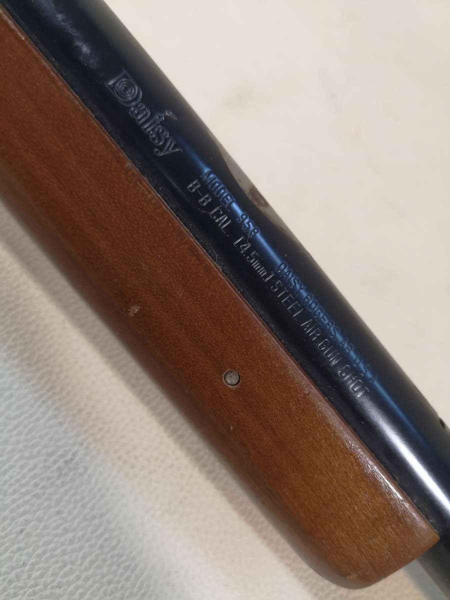 Vintage 1984 Daisy Model 95B Lever Action Wooden Stock Pneumatic Air Rifle