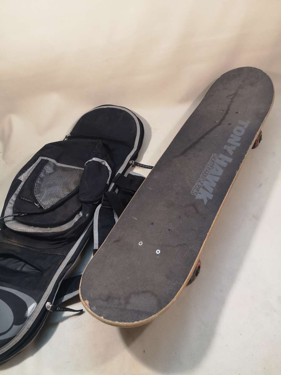 Awesome!! Vintage Tony Hawk Skateboard With Original Lizzard Skateboard Rucksack