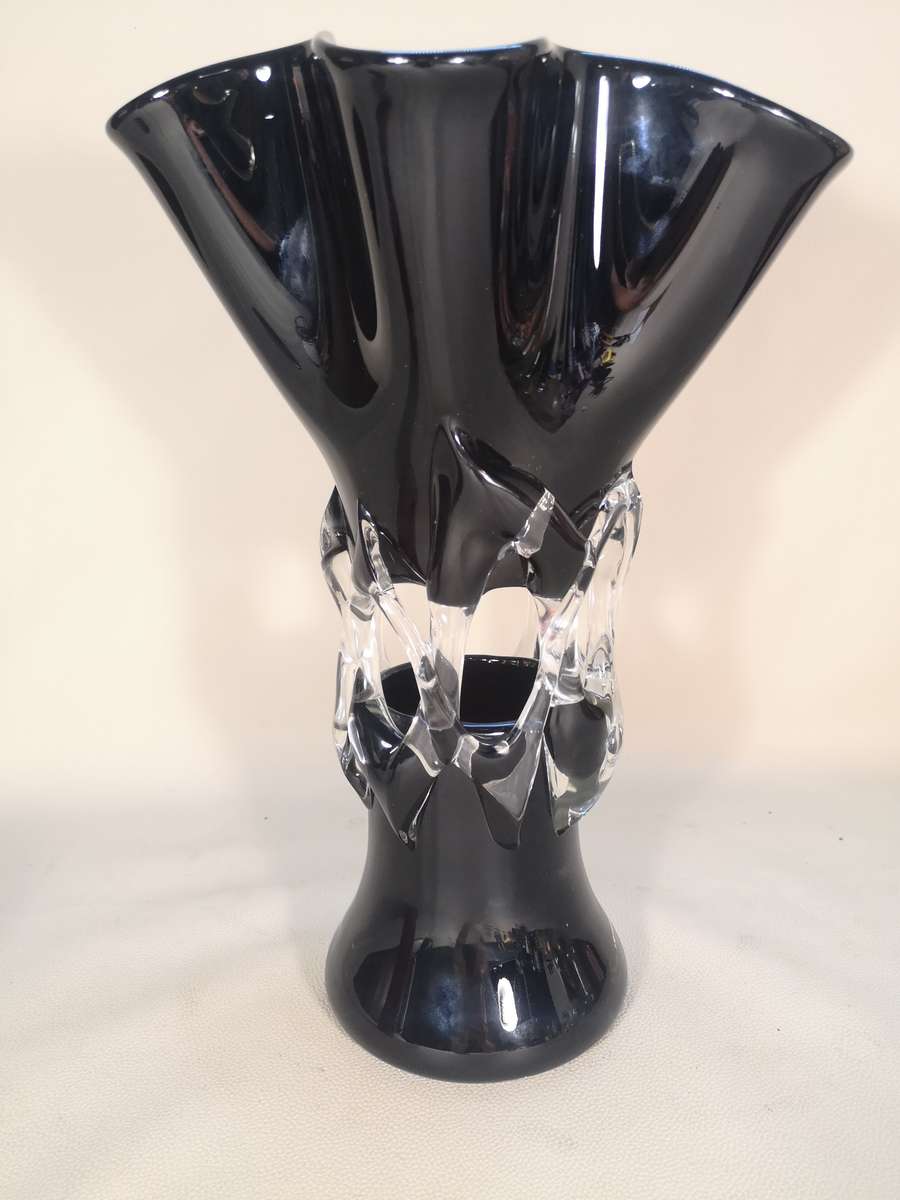 Vintage Mid-Century Modern Black and Clear Glass Art Vase