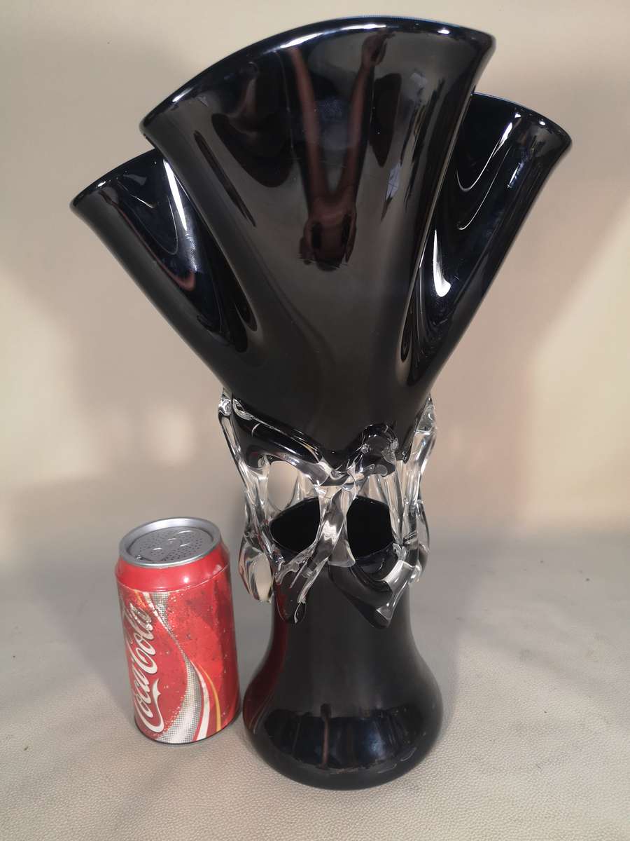 Vintage Mid-Century Modern Black and Clear Glass Art Vase