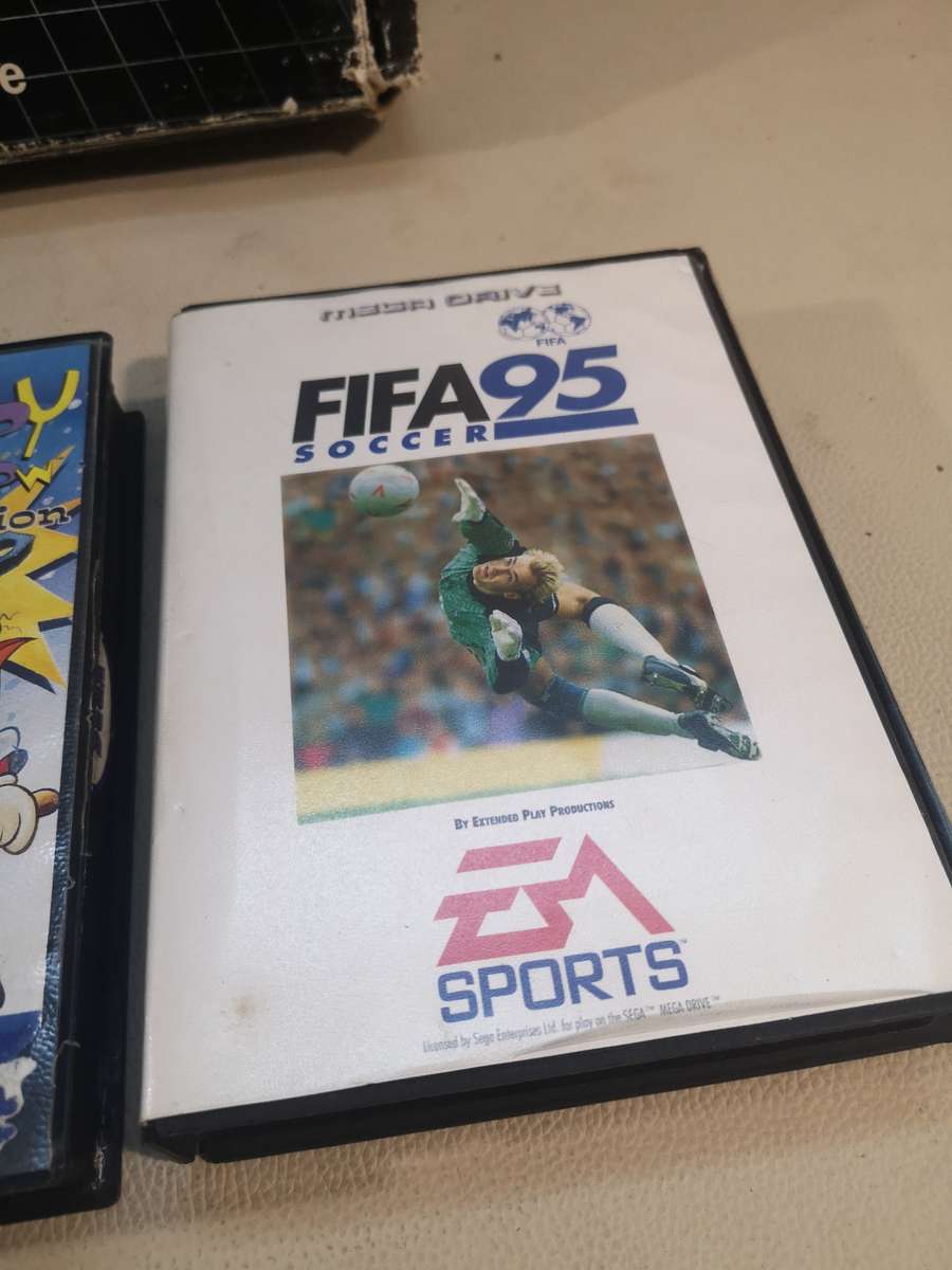 Amazing!!! Sega Mega Drive II Console & Games Bundle Complete in Original Box