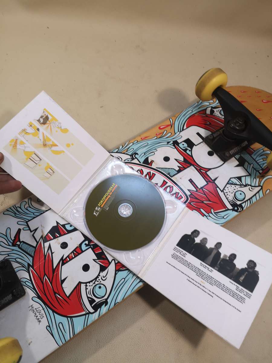 Awesome!!! Fokofpolisiekar Skateboard and CD Combo