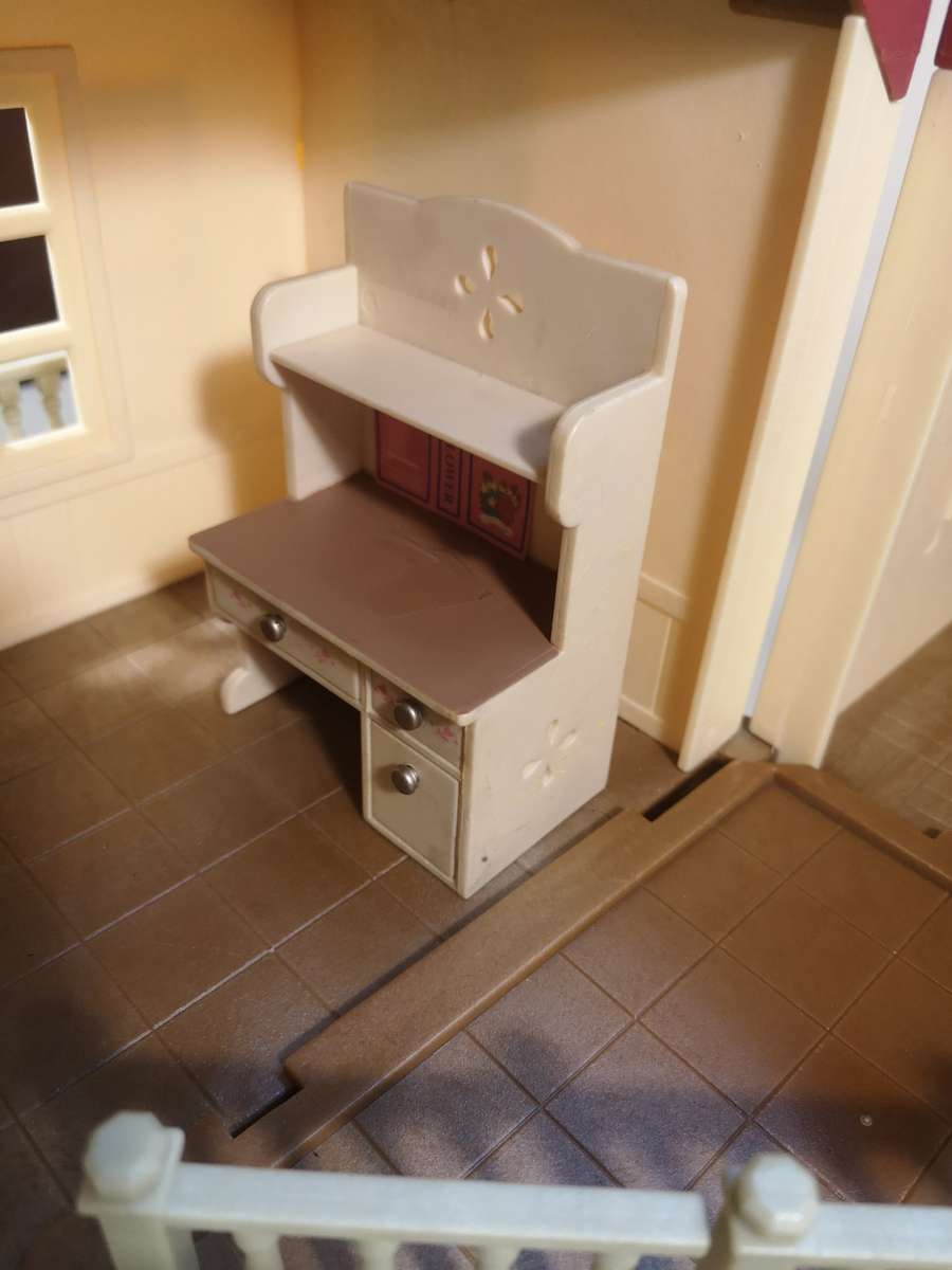 Magnificent Large Vintage Sylvanian Families red roof house  With all accessories and characters