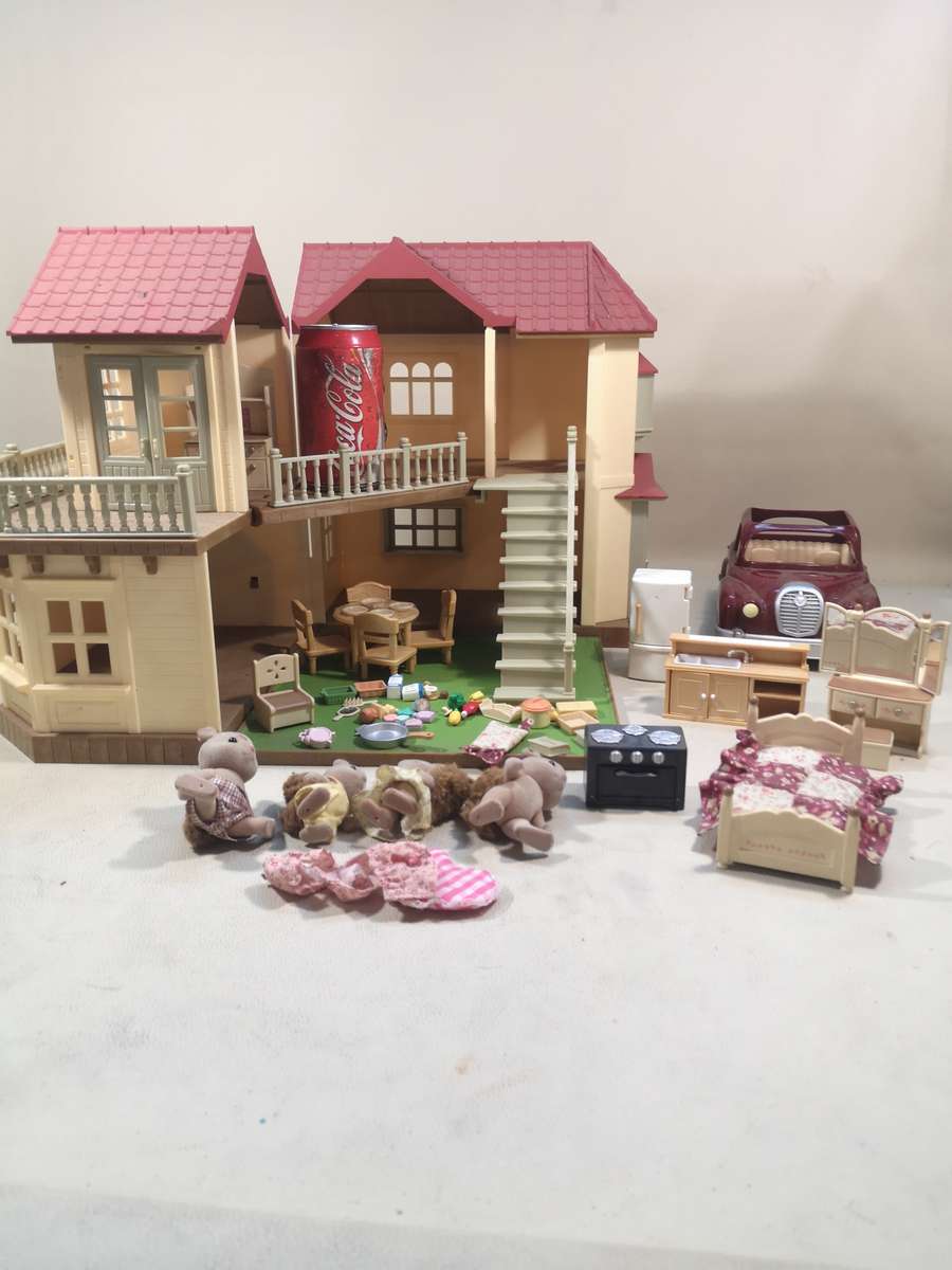 Magnificent Large Vintage Sylvanian Families red roof house  With all accessories and characters