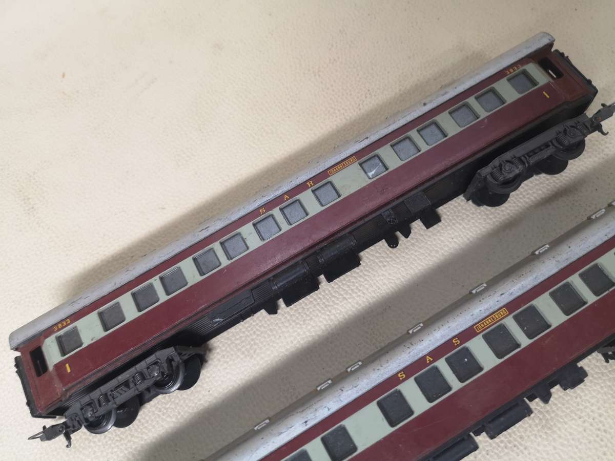 Lima HO Scale SAR Trans Karoo first class carriages Good Condition