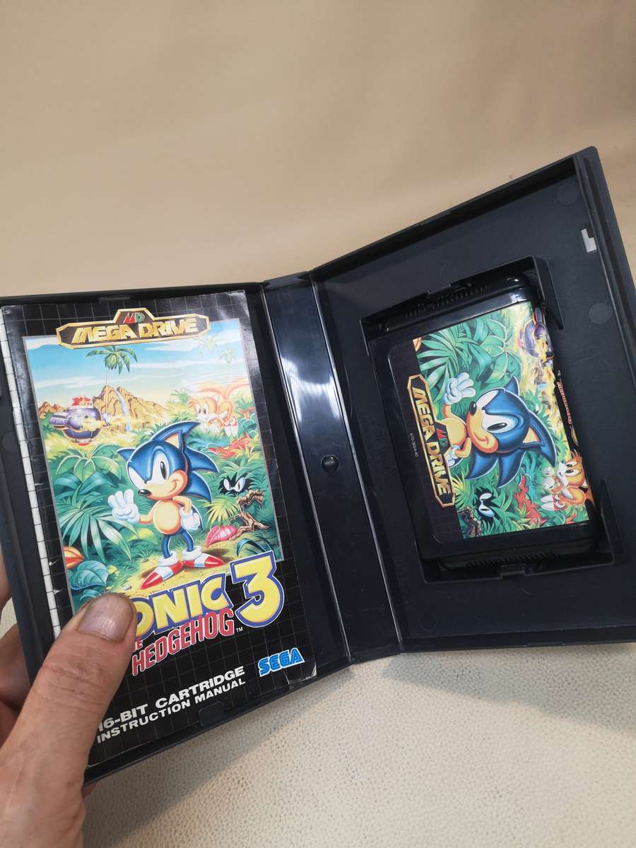 Complete Sega Mega Drive Sonic The Hedgehog 3 + Box & Manual