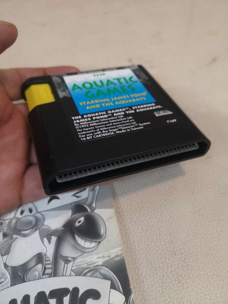 Complete Sega Mega Drive James Pond Aquatic Games The Aquabats + Box & Manual