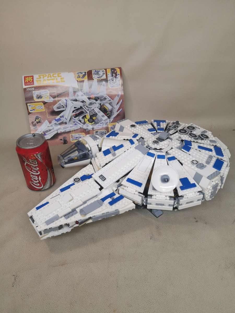 Very Large 1400pce Lepin 05142 (75212) Kessel Run Millennium Falcon