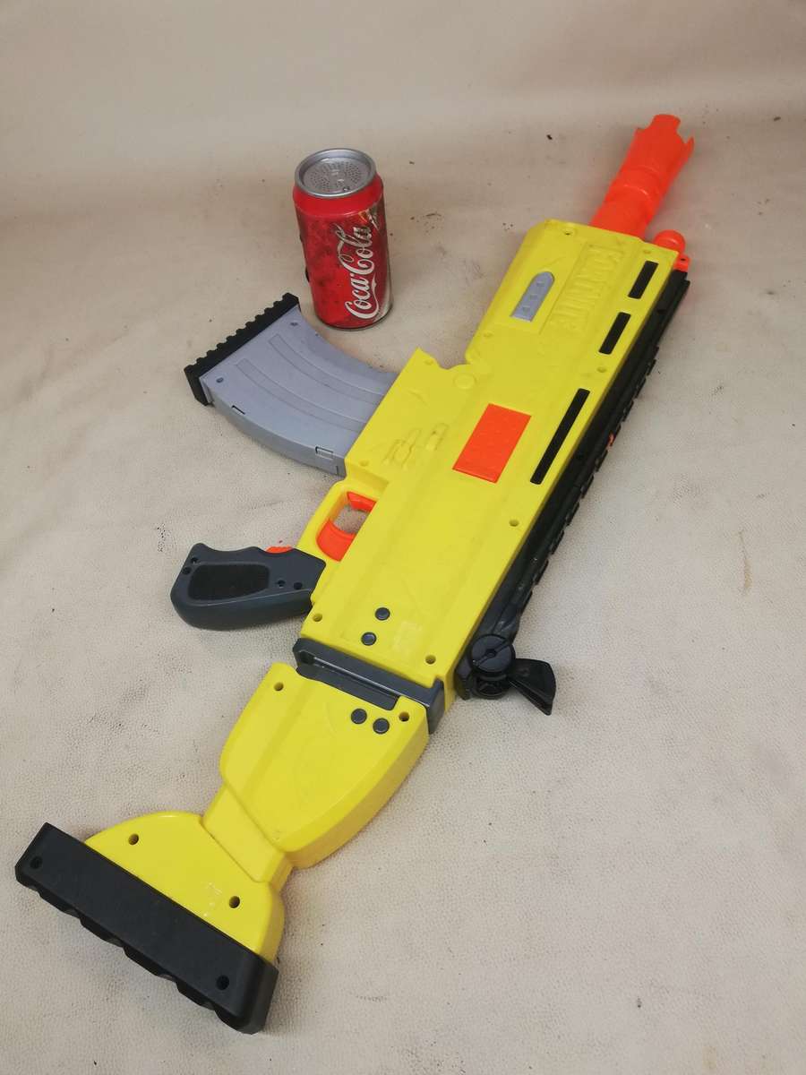 Hasbro NERF Fortnite AR-L Elite Dart Blaster