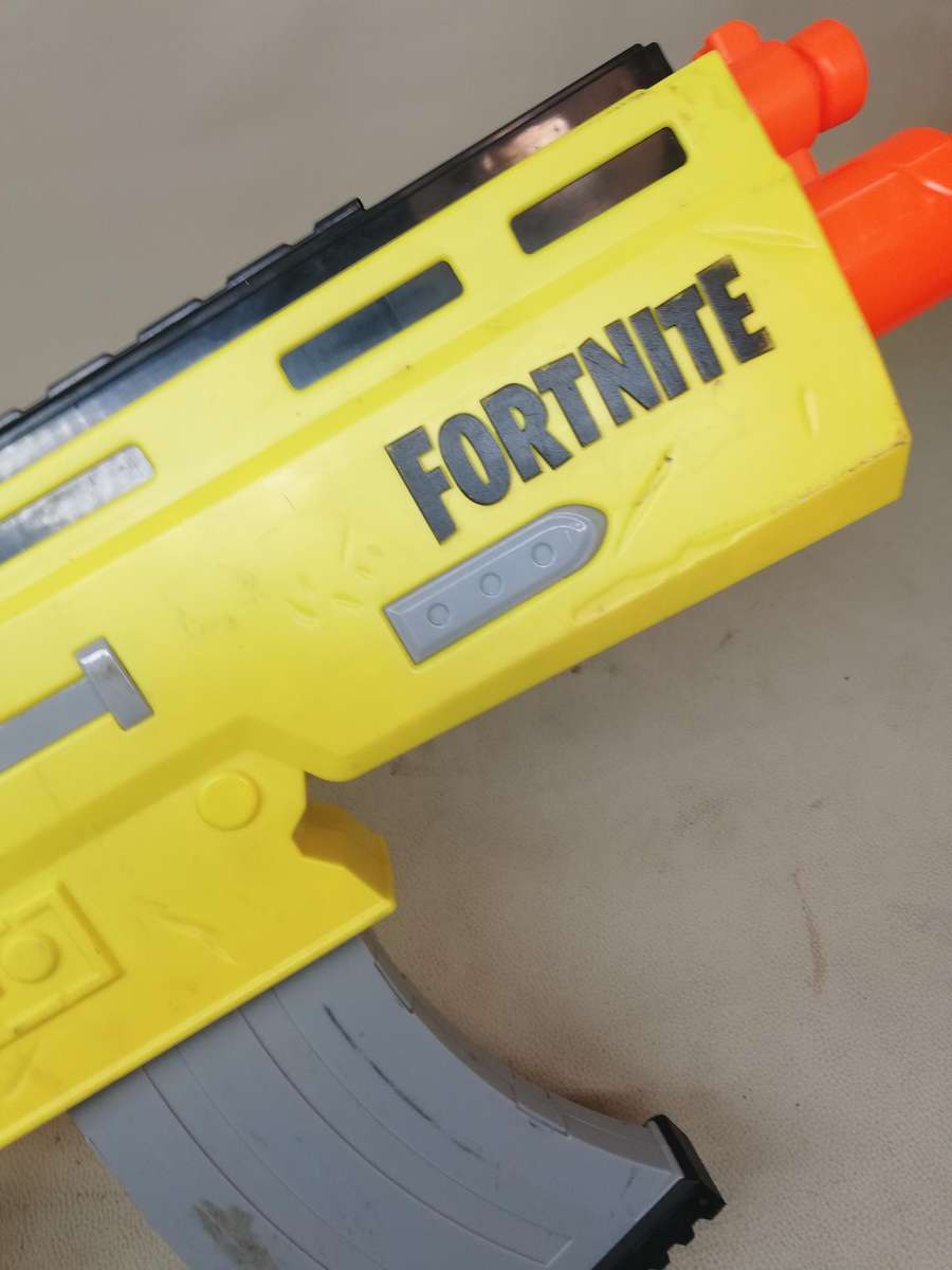 Hasbro NERF Fortnite AR-L Elite Dart Blaster