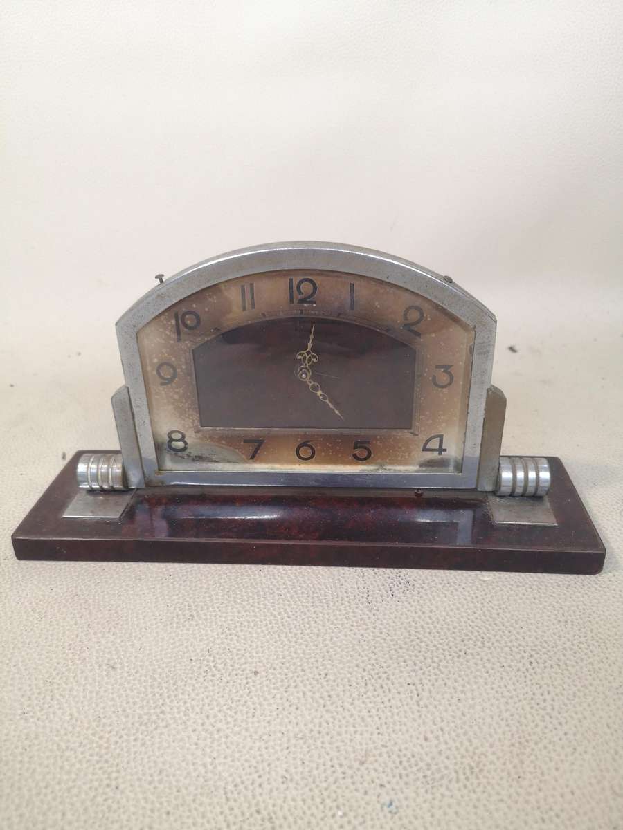 Amazing!! Vintage 1930's Art Deco Macanical Mantle clock (Work 100%)