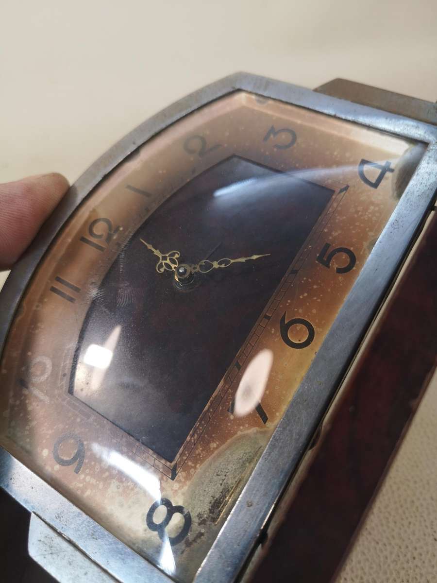 Amazing!! Vintage 1930's Art Deco Macanical Mantle clock (Work 100%)
