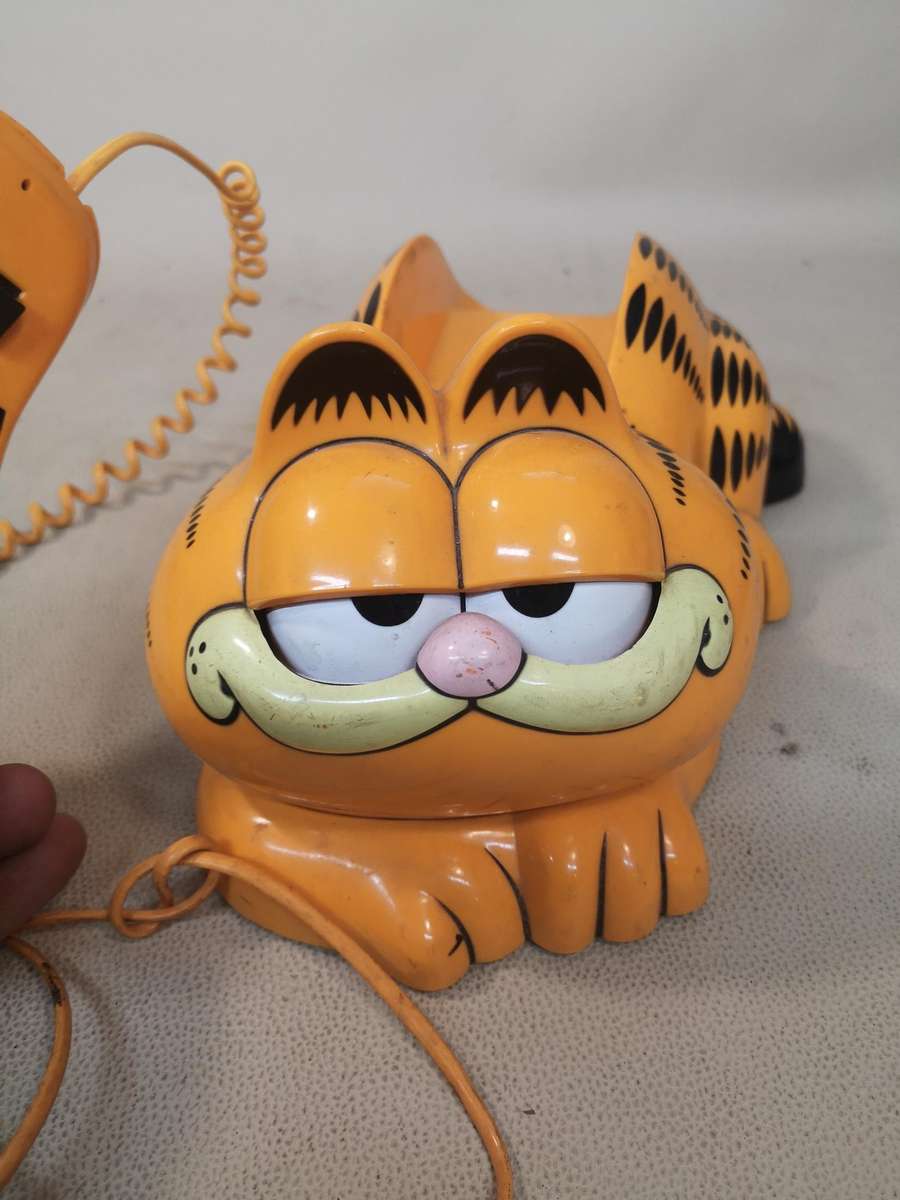 Vintage Garfield Telephone Tyco Phone Landline 1981 Cat Eyes Open & Close 80s