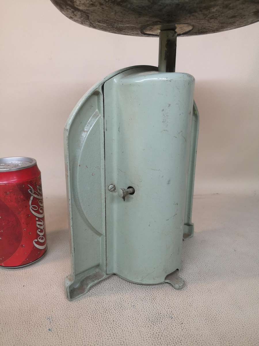 Vintage SALTER No 34 KITCHEN SCALES - Made in England