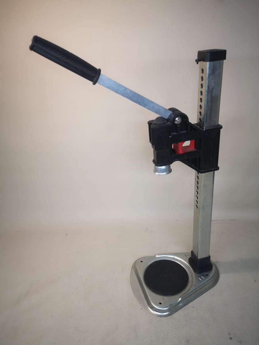 INDUSTRIAL CAPSULATOR BEER CAPPING MACHINE