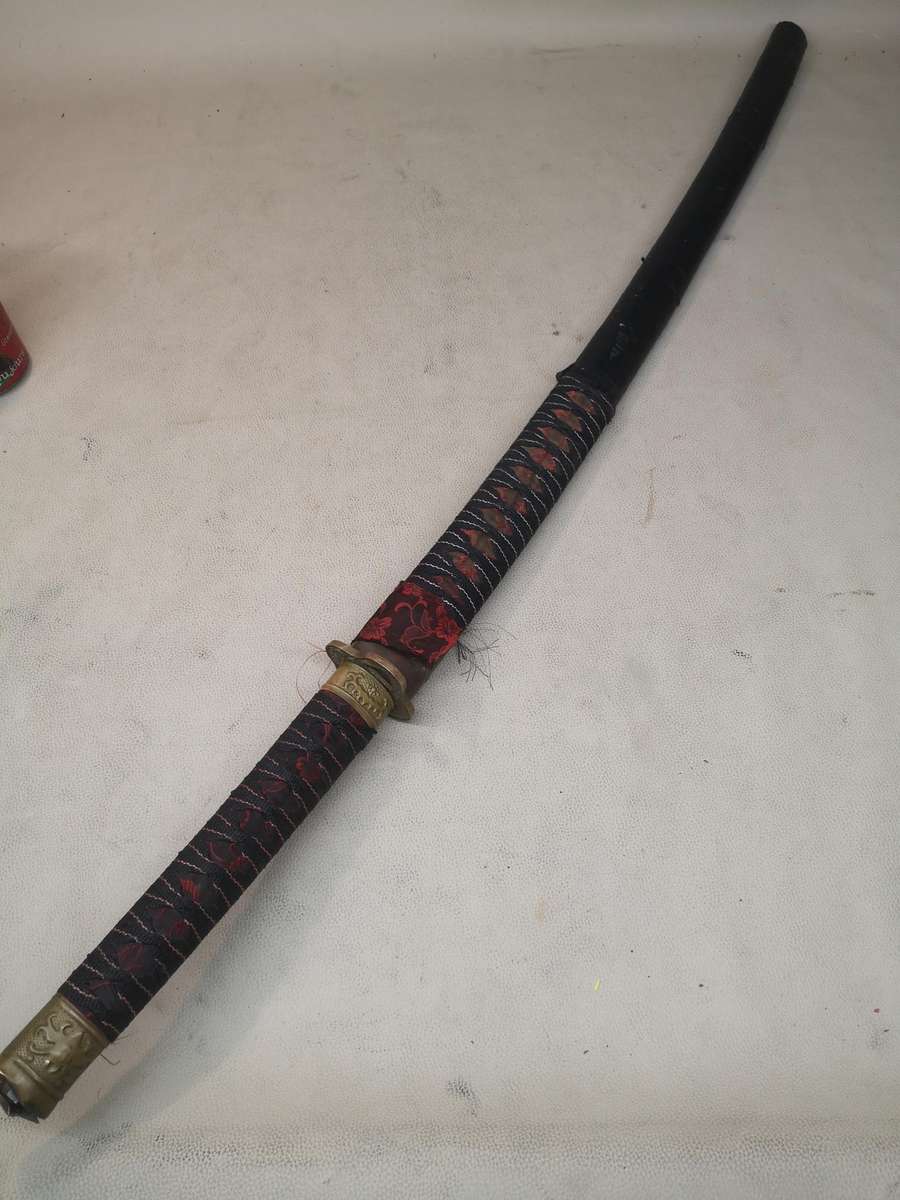 Stunning Brass and Steel Japanese Katana - Needs Sharpening 1000mm