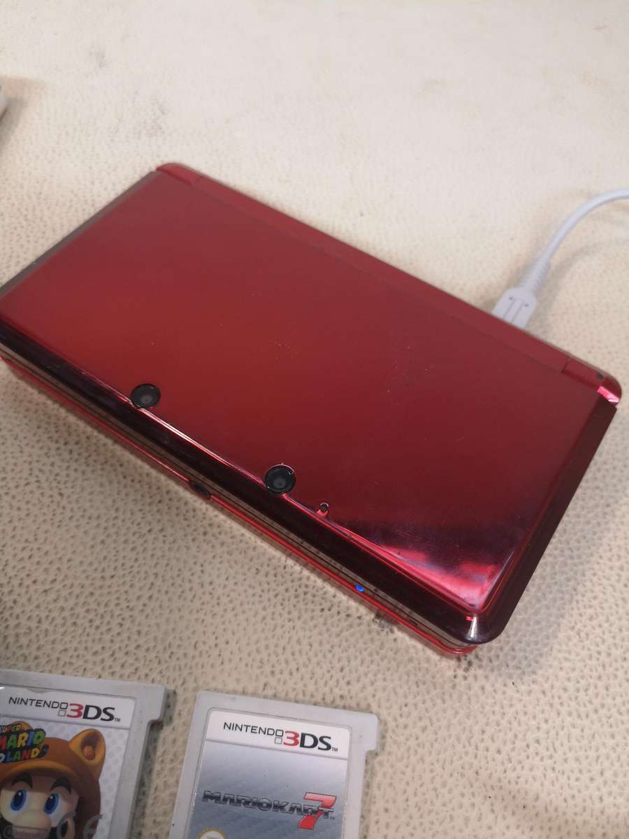 Nintendo 3DS Metallic Red Handheld Console with 5 Games & Charger
