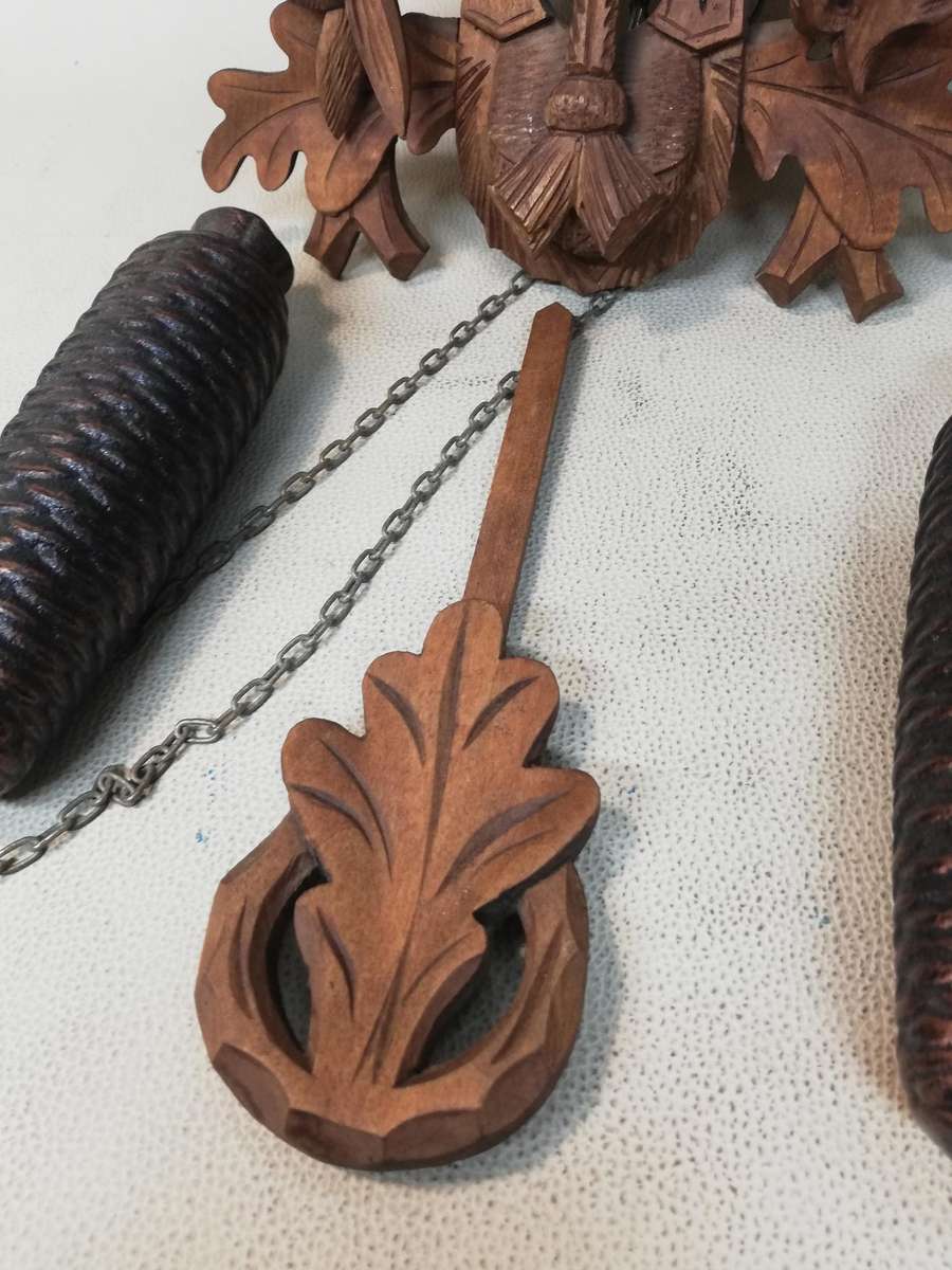 Working Large 600mm Hand-Carved Black Forest Hunter Cuckoo Clock - Germany