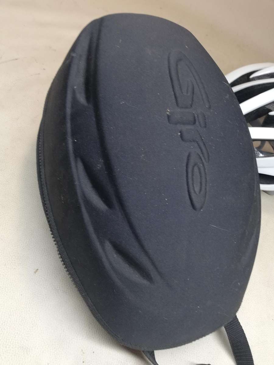 GIRO Atmos Helmet G134  Large 59 - 63cm with Pod Carrying Case