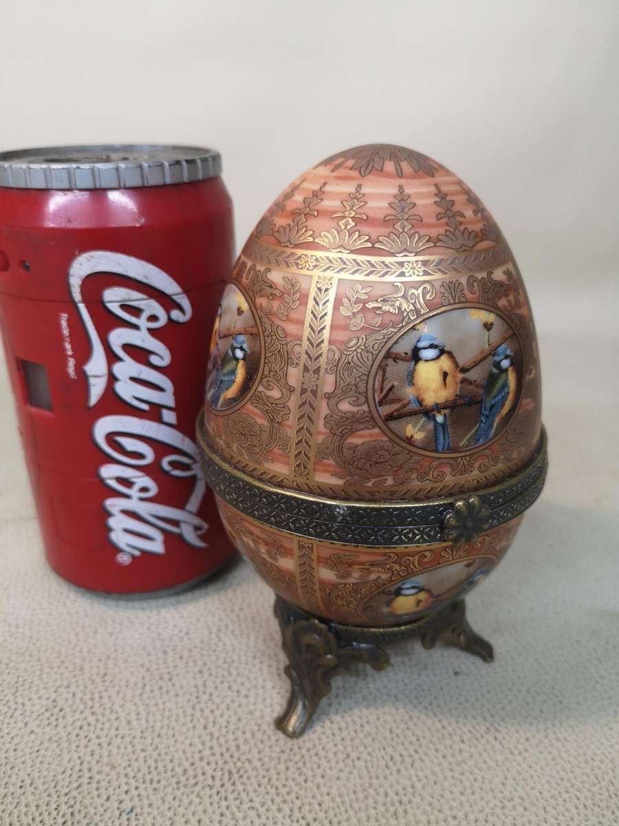 Vintage Porcelain Hand Painted Egg With Double Lion Shield Marking