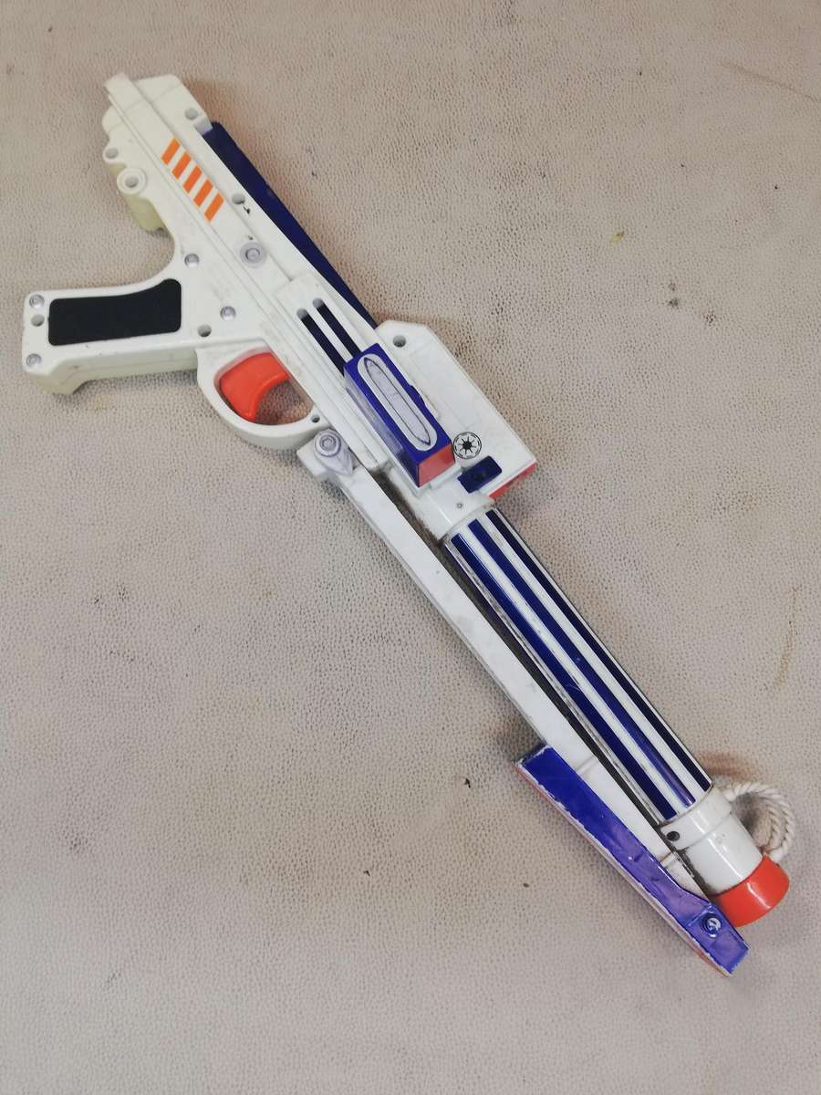 Star Wars Clone Trooper Blaster Nerf Dart Gun Hasbro Light Sight