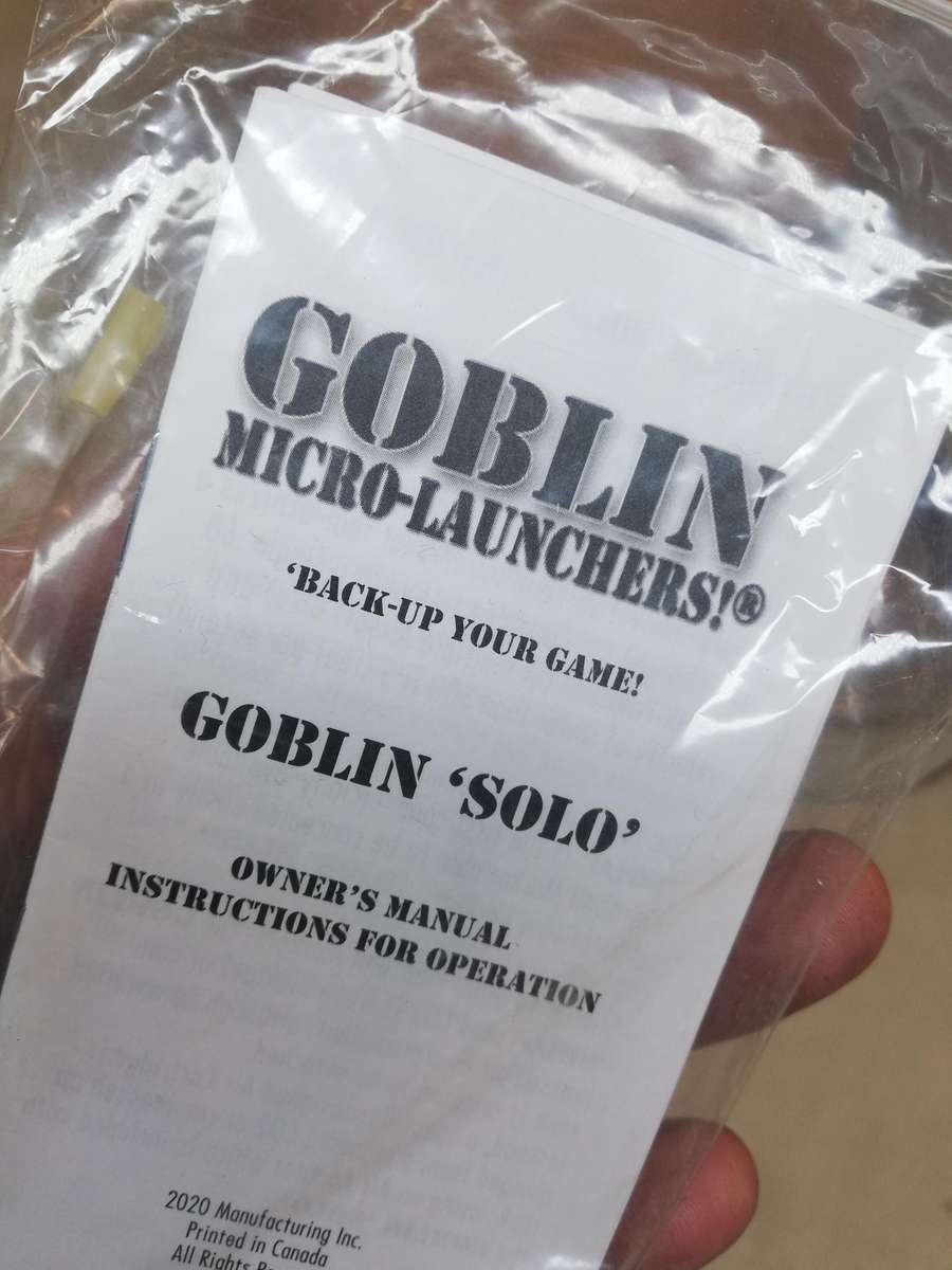NEW GOBLIN SOLO SELF DEFENCE PAINTBALL/pepper ball PISTOL - COMPLETE IN BOX
