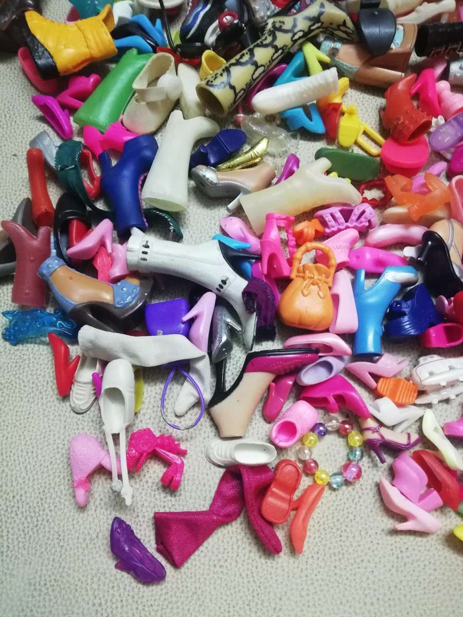 Hundreds of Barbie and Doll Shoes