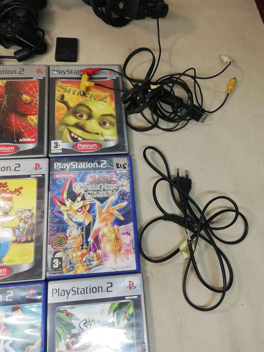 Sony PlayStation 2 Fat Console and games