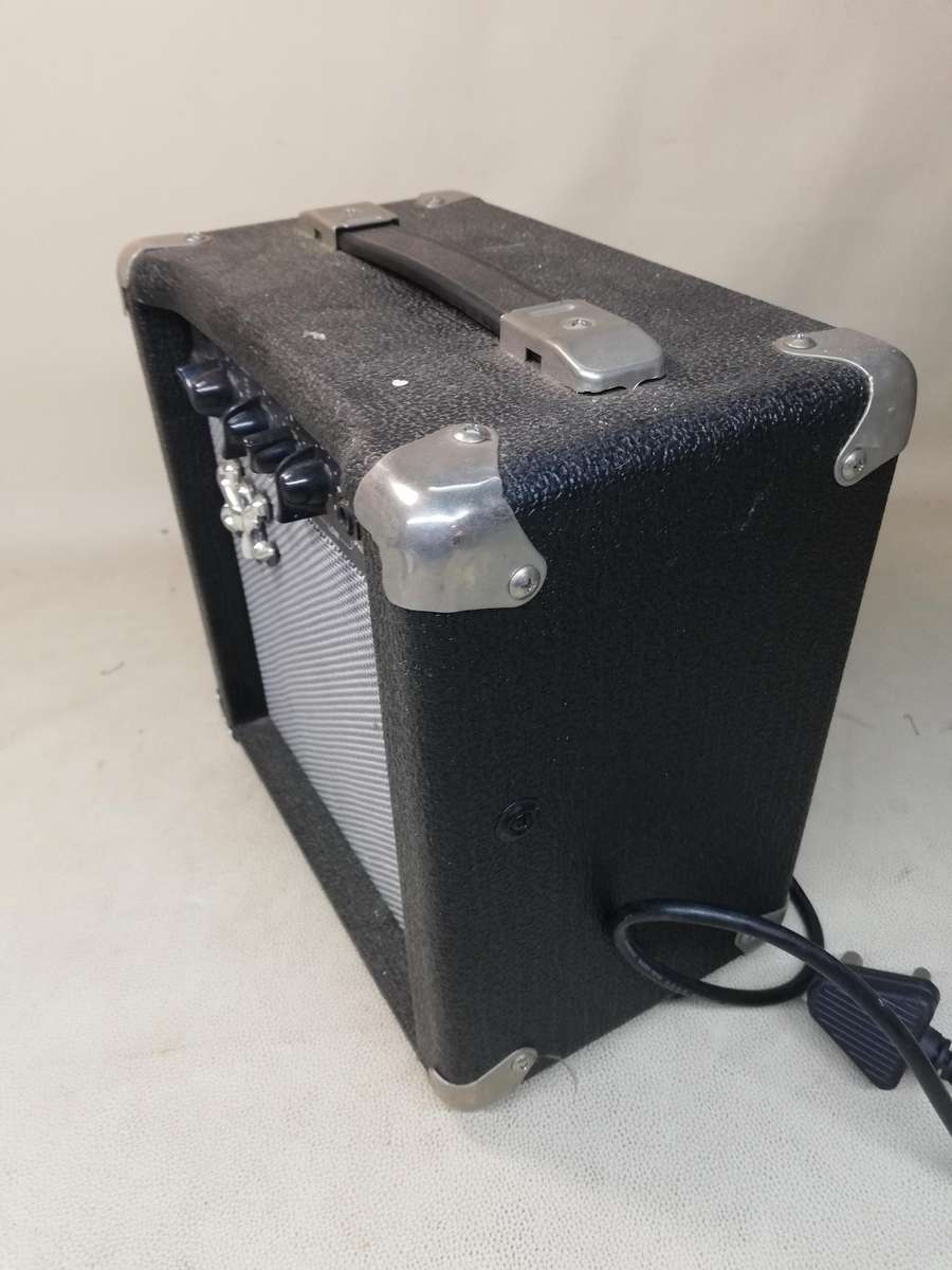 SX Guitars GA 1065 · Guitar Amp - Tested Working