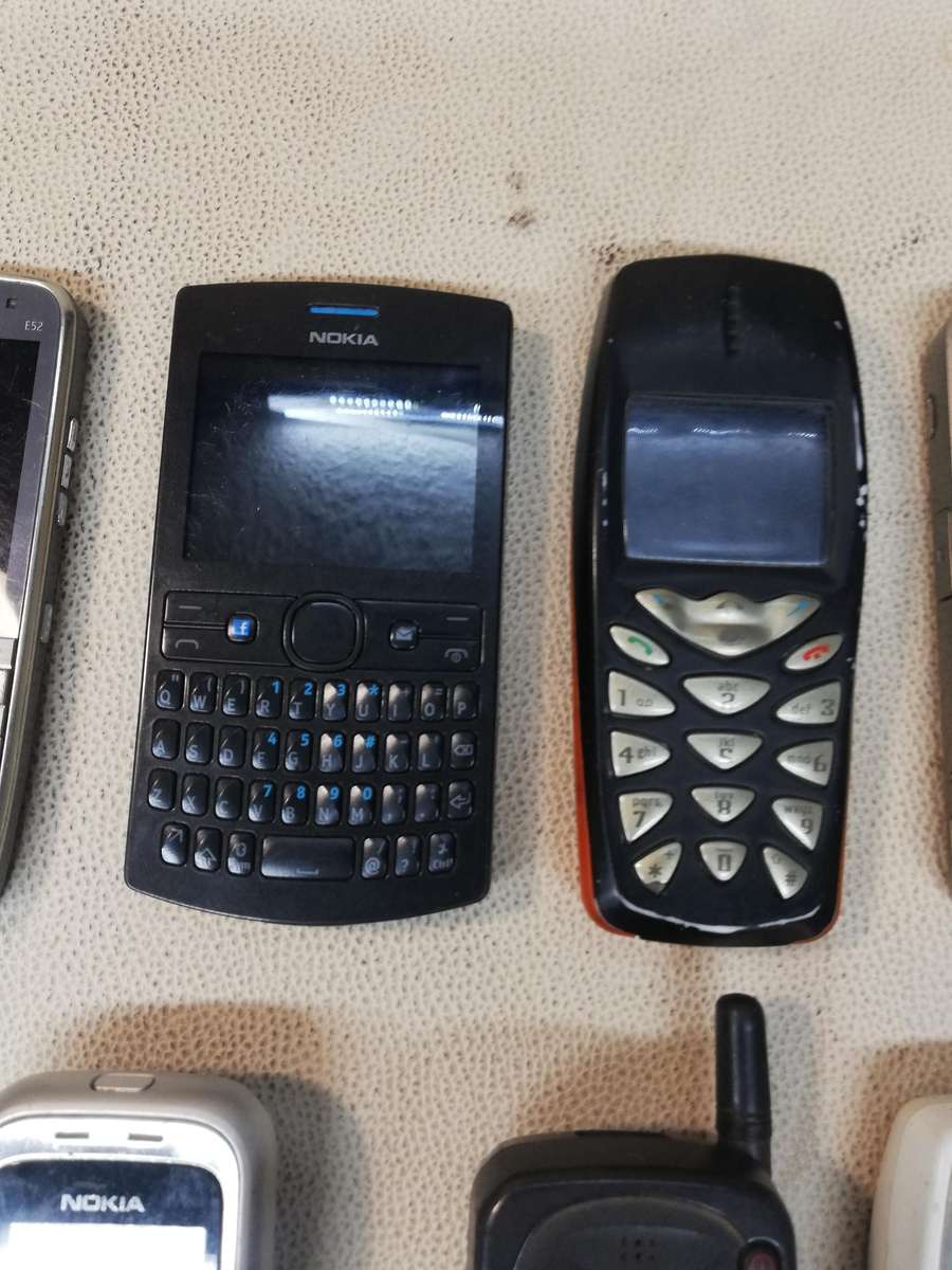 Massive Vintage Nokia Cellphone Collection
