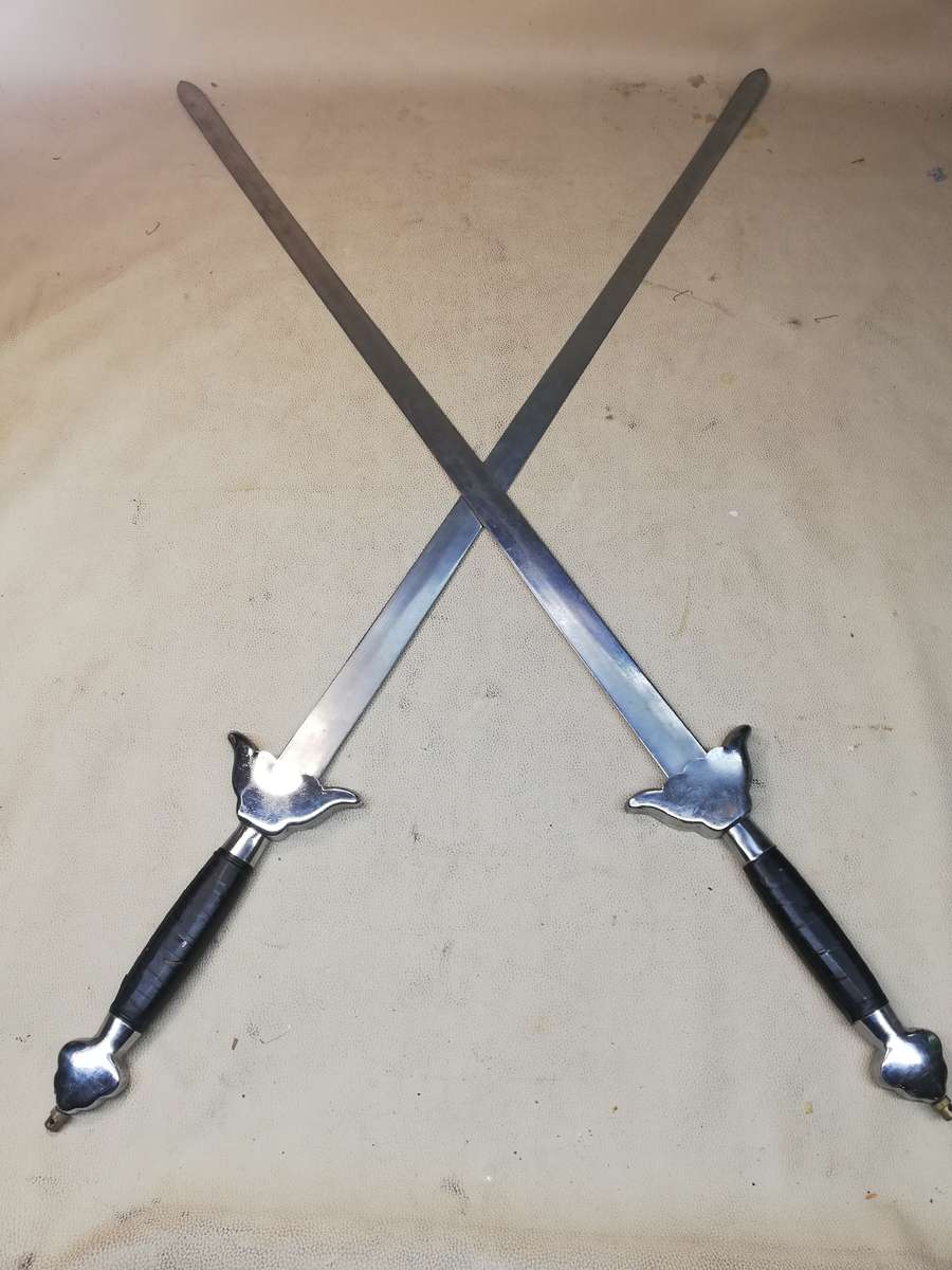 Street Fighter: Legend of Chun-Li Movie Hero Display Swords