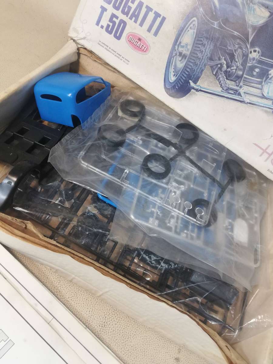 Vintage Bugatti T.50 Heller 1:24 Model Kit # 706 Complete Sealed Bags